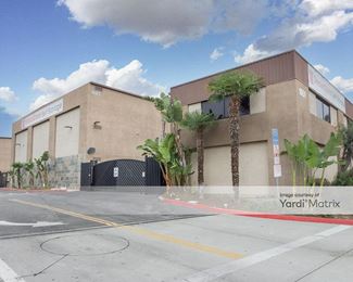 Photo 3 of SecurCare Self Storage - 1671 Edinger Avenue, Tustin, CA