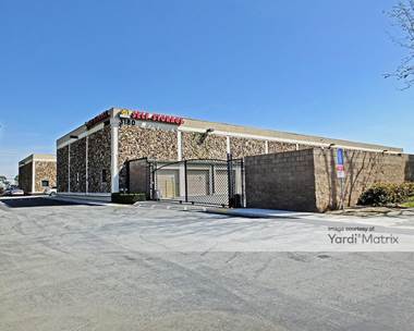 Storage Units for Rent available at 3180 Red Hill Avenue, Costa Mesa, CA 92626