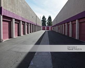 Photo 3 of Arovista Self Storage - 270 Arovista Avenue, Brea, CA