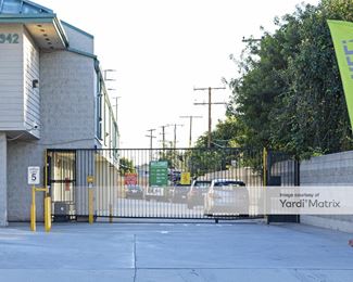 Photo 2 of Extra Space Storage - 6942 Garden Grove Blvd, Westminster, CA