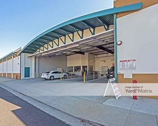 Photo 2 of Lakewood Self Storage - 3969 Paramount Blvd, Lakewood, CA