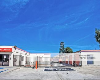Photo 3 of Public Storage - 19121 Parthenia Street, Northridge, CA