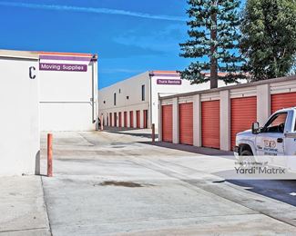 Photo 4 of Public Storage - 19121 Parthenia Street, Northridge, CA