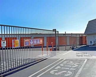 Photo 3 of Public Storage - 39501 5th Street West, Palmdale, CA