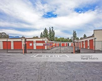 Photo 3 of Public Storage - 1240 North Lincoln Avenue, Pasadena, CA