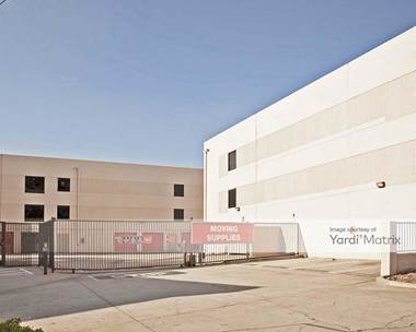 Storage Units for Rent available at 1776 Blake Avenue, Los Angeles, CA 90031