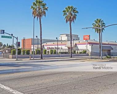 Storage Units for Rent available at 1917 Long Beach Blvd, Long Beach, CA 90806