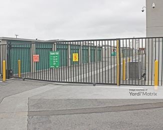 Photo 2 of Extra Space Storage - 6033 South Central Avenue, Los Angeles, CA