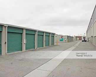 Photo 3 of Extra Space Storage - 6033 South Central Avenue, Los Angeles, CA