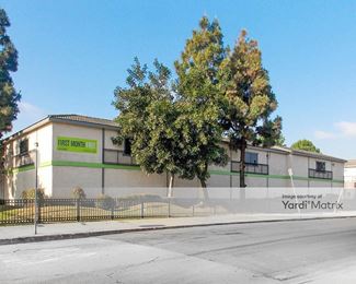 Photo 2 of Extra Space Storage - 305 South Long Beach Blvd, Compton, CA