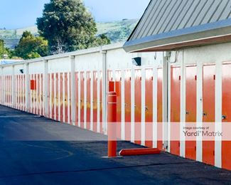 Photo 5 of Public Storage - 1639 Whipple Road, Hayward, CA