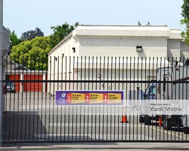 Storage Units for Rent available at 21655 Redwood Road, Castro Valley, CA 94546
