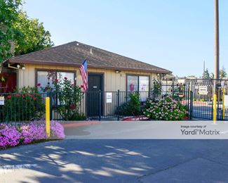 Photo 1 of SecureSpace Self Storage - 38491 Fremont Blvd, Fremont, CA