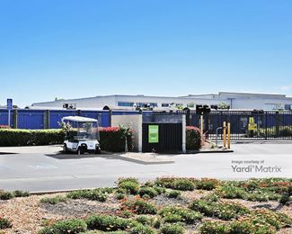 Photo 3 of Extra Space Storage - 1900 Meeker Avenue, Richmond, CA