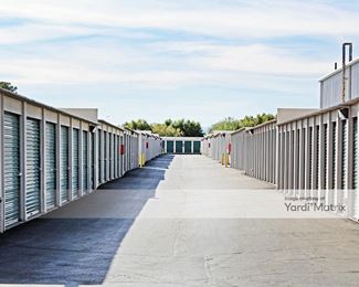 Photo 3 of Extra Space Storage - 8100 East 22nd Street, Tucson, AZ