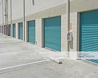 Photo 3 of Saf Keep Storage - 4996 Melrose Avenue, Los Angeles, CA