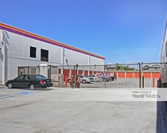 Photo 2 of Public Storage - 3770 Crenshaw Blvd, Los Angeles, CA