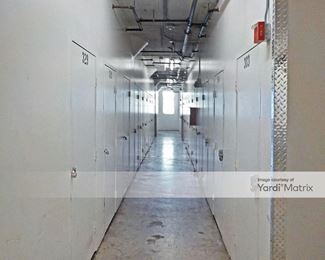 Photo 4 of Public Storage - 4174 West Pico Blvd, Los Angeles, CA