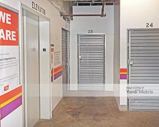 Photo 2 of Public Storage - 1712 Glendale Blvd, Los Angeles, CA