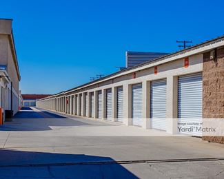 Photo 3 of Gardena Self-Storage - 1536 West 139th Street, Gardena, CA