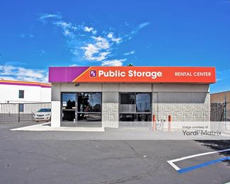 Photo 2 of Public Storage - 18175 Chatsworth Avenue, Granada Hills, CA