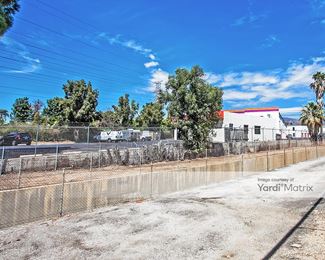 Photo 4 of Public Storage - 18175 Chatsworth Avenue, Granada Hills, CA