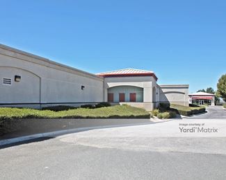 Photo 3 of Public Storage - 18650 Via Princessa, Santa Clarita, CA