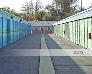 Photo 4 of SmartStop Self Storage - 43707 Sierra Hwy, Lancaster, CA