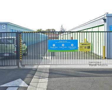 Storage Units for Rent available at 43707 Sierra Hwy, Lancaster, CA 93534