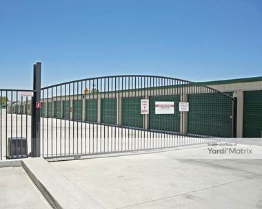 Storage Units for Rent available at 2061 West Avenue J-8, Lancaster, CA 93536