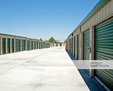 Storage Units for Rent available at 2061 West Avenue J-8, Lancaster, CA 93536