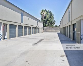 Photo 3 of Golden State Storage - 8516 Sepulveda Blvd, North Hills, CA