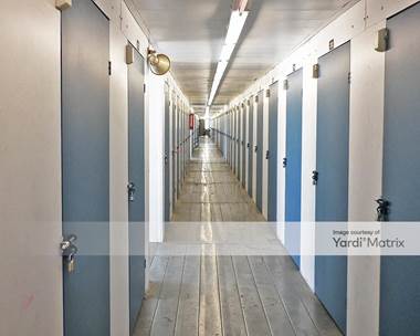 Storage Units for Rent available at 8516 Sepulveda Blvd, North Hills, CA 91343