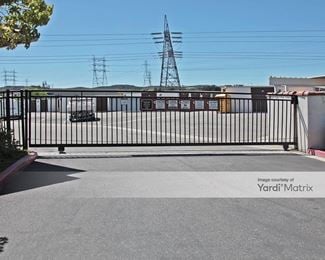 Photo 3 of Golden Triangle Self Storage - 20800 Golden Triangle Road, Santa Clarita, CA