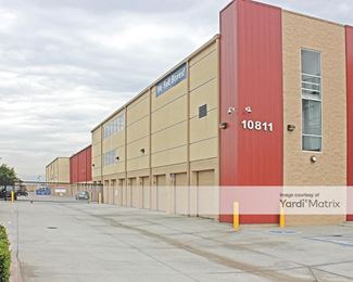 Photo 4 of A-1 Self Storage - 10811 Vanowen Street, North Hollywood, CA