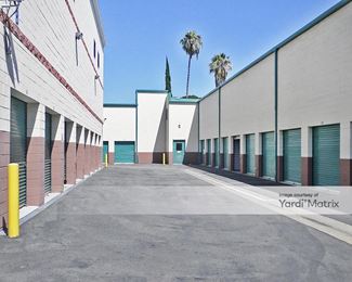 Photo 2 of City Self Storage - 7346 Sepulveda Blvd, Van Nuys, CA