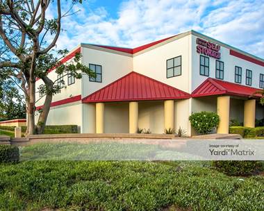 Storage Units for Rent available at 1801 Eastman Avenue, Oxnard, CA 93030