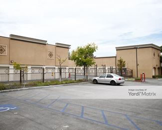 Photo 3 of Public Storage - 875 West Los Angeles Avenue, Moorpark, CA