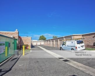 Photo 3 of So Cal Self Storage - 1225 Cochran Street, Simi Valley, CA