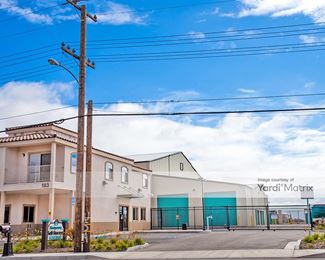 Photo 4 of Montgomery Self Storage - 183 Montgomery Avenue, Oxnard, CA