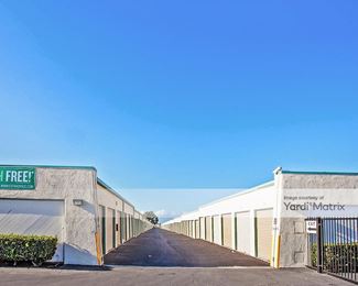 Photo 4 of Extra Space Storage - 3700 Market Street, Ventura, CA