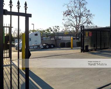 Storage Units for Rent available at 12360 Foothill Blvd, Sylmar, CA 91342