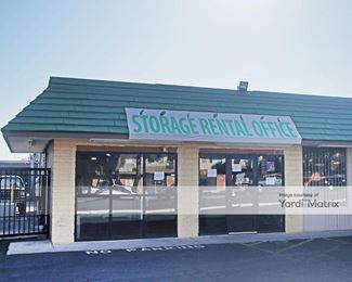 Photo 4 of 702Storage - 3851 Pennwood Avenue, Las Vegas, NV