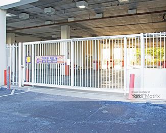 Photo 3 of Public Storage - 1550 Kennedy Cswy, North Bay Village, FL