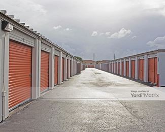 Photo 4 of Public Storage - 6800 West 4th Avenue, Hialeah, FL