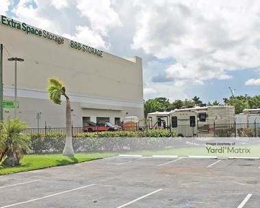 Storage Units for Rent available at 27232 South Dixie Hwy, Naranja, FL 33032