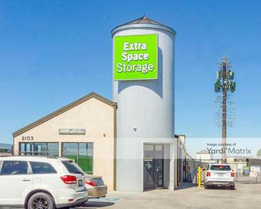 Storage Units for Rent available at 2103 West Avenue J, Lancaster, CA 93536