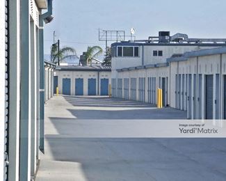 Photo 2 of Golden State Storage - 15655 Roscoe Blvd, North Hills, CA