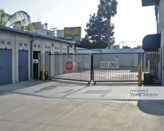 Photo 4 of Golden State Storage - 15655 Roscoe Blvd, North Hills, CA