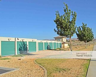 Photo 2 of Extra Space Storage - 37352 Sierra Hwy, Palmdale, CA